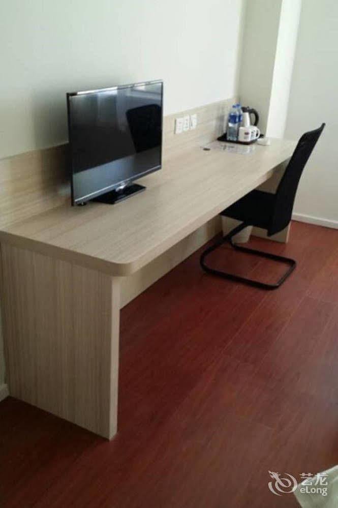 Hanting Hotel Shenyang Tiexi Furniture City エクステリア 写真